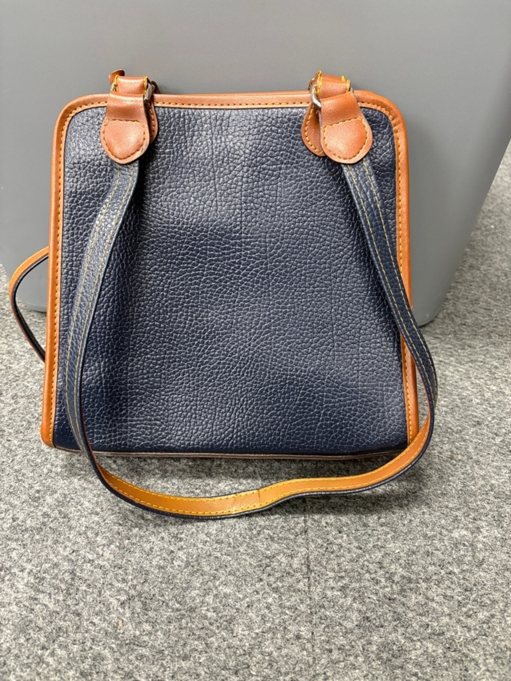 Vintage Dooney & Bourke Navy and Tan Pebbled Leather Shoulder Bag - Picture 2 of 4